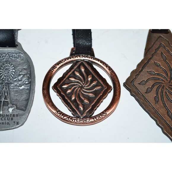 HTF Hyatt Westin LaCantera Metal Golf Bag Tag Lot San Antonio Texas 3pc lot - Picture 3 of 16